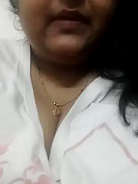 smile pretty online show from 5, 2, 2025