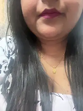 smile pretty online show from 28, 2, 2025