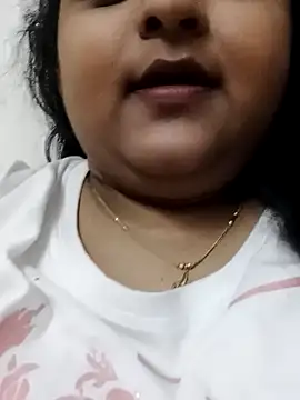 smile pretty online show from 18, 1, 2025