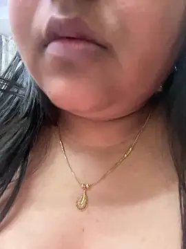 smile pretty online show from 13, 3, 2025