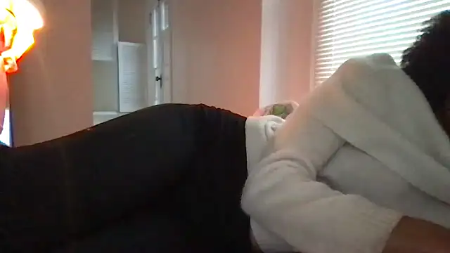 loveofbea online show from 9, 4, 2026