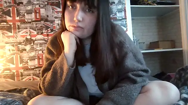 Lynylou online show from 23, 11, 2025