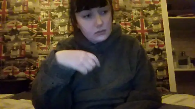 Lynylou online show from 15, 1, 2026