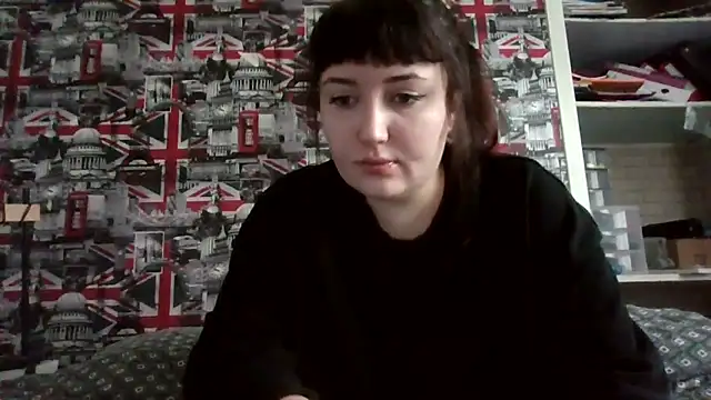 Lynylou online show from 9, 10, 2025