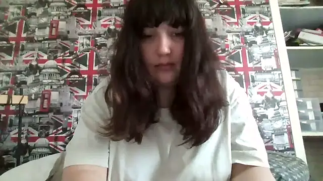 Lynylou online show from 29, 9, 2025