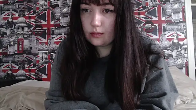 Lynylou online show from 18, 2, 2026