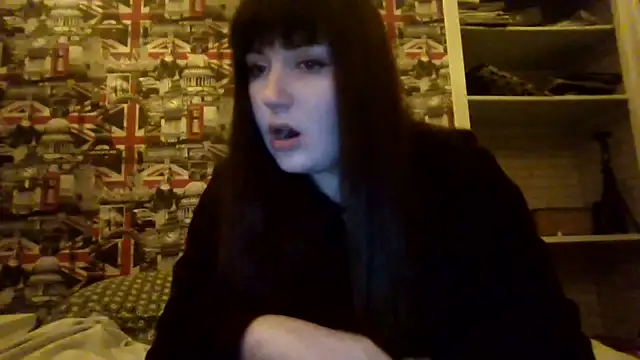 Lynylou online show from 29, 11, 2025