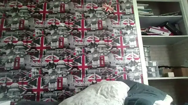 Lynylou online show from 27, 10, 2025