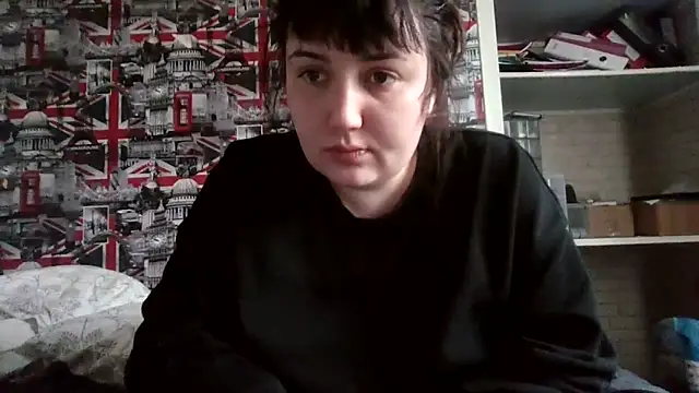 Lynylou online show from 19, 10, 2025