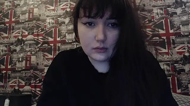 Lynylou online show from 27, 2, 2026