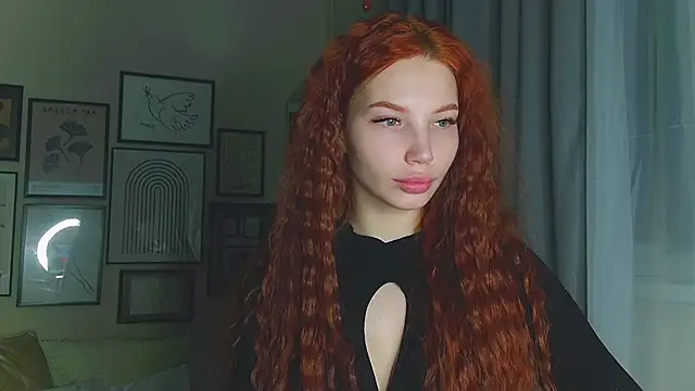 JudyWalkerr online show from 13, 2, 2025