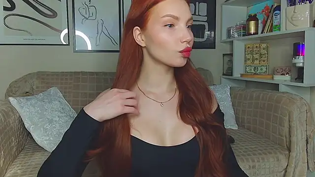 JudyWalkerr online show from 10, 2, 2025