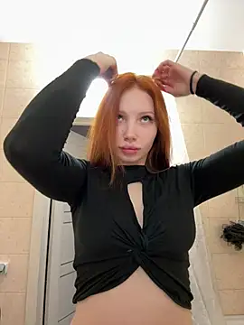 JudyWalkerr online show from 12, 3, 2025