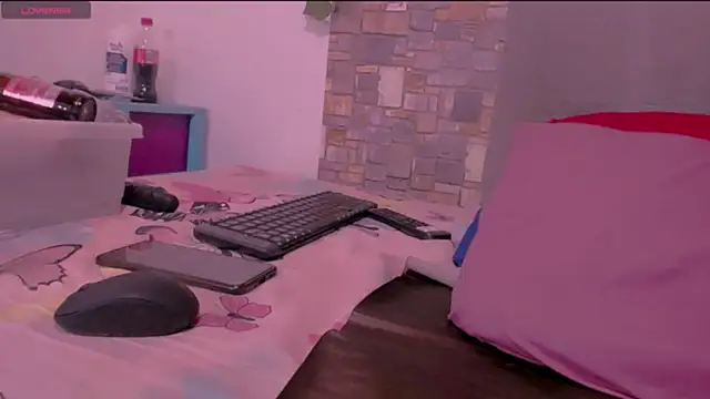 CrazyRousex online show from 16, 12, 2025