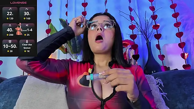 Elizabeth VonSweet online show from 5, 2, 2026