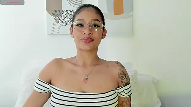 SeleneClark online show from 19, 11, 2025