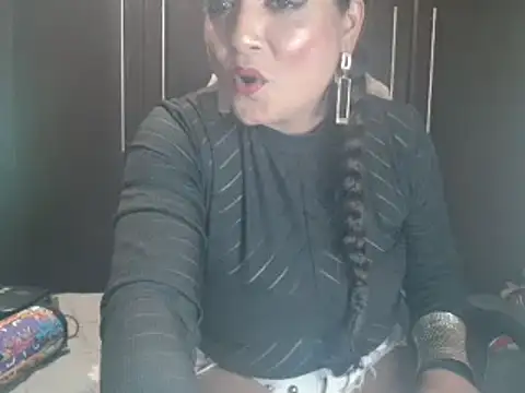 Snapshot of blzed420 chatting on 15, 5, 2026 blzed420 online show from 15, 5, 2026