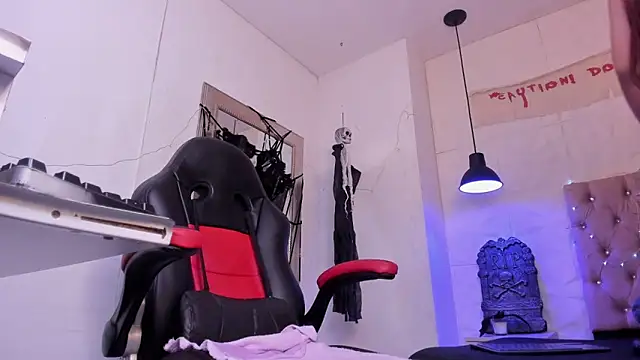 Snapshot of angel_hardy_dl chatting on 15, 10, 2025 angel hardy dl online show from 15, 10, 2025