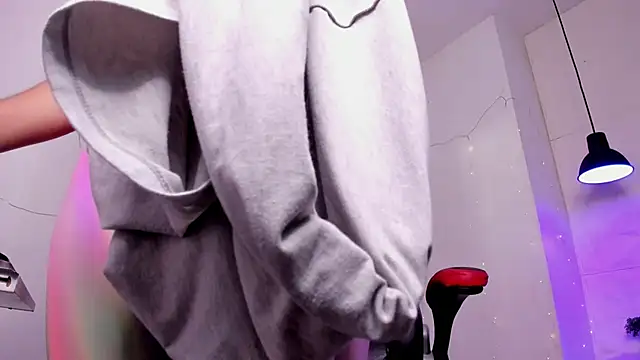 Snapshot of angel_hardy_dl chatting on 9, 11, 2025 angel hardy dl online show from 9, 11, 2025