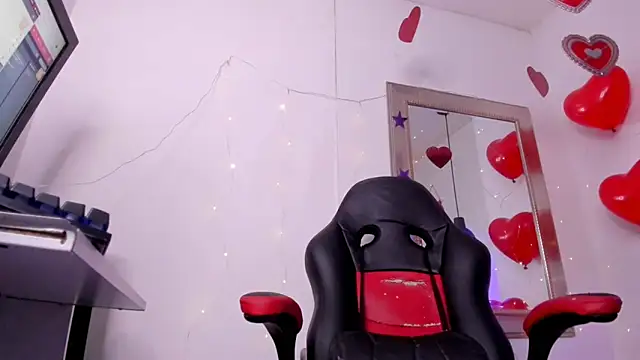 Snapshot of angel_hardy_dl chatting on 2, 4, 2026 angel hardy dl online show from 2, 4, 2026