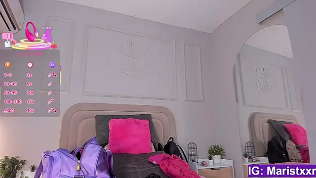 Maristxxr online show from 4, 11, 2025