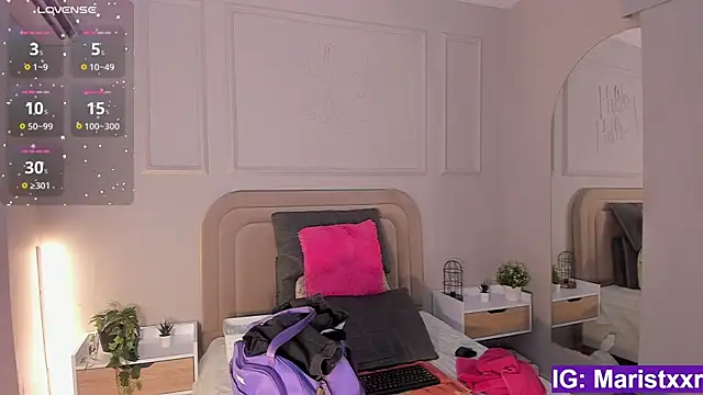 Maristxxr online show from 3, 10, 2025