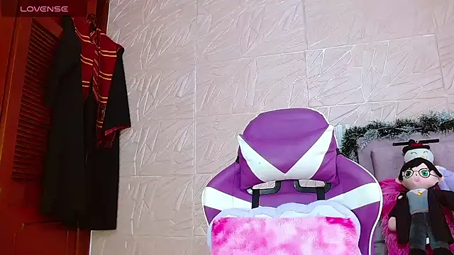 kendallsweet7 online show from 3, 12, 2025