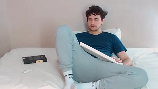 Elio555 online show from 16, 2, 2025