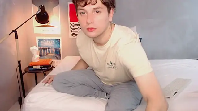 Elio555 online show from 1, 11, 2025