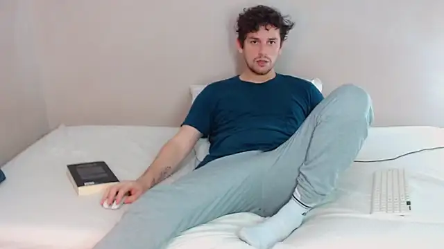 Elio555 online show from 18, 2, 2025