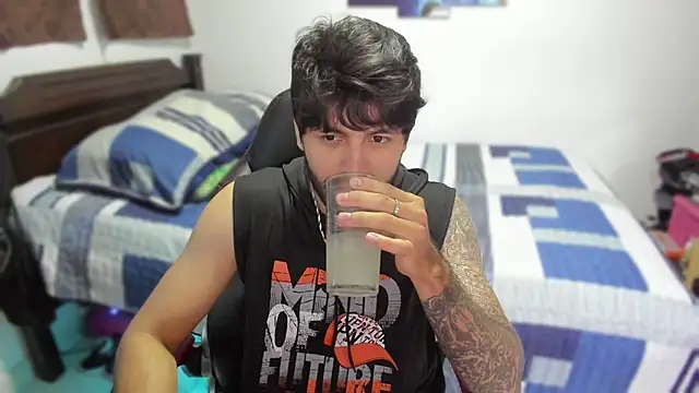 justin stark7 online show from 16, 1, 2025