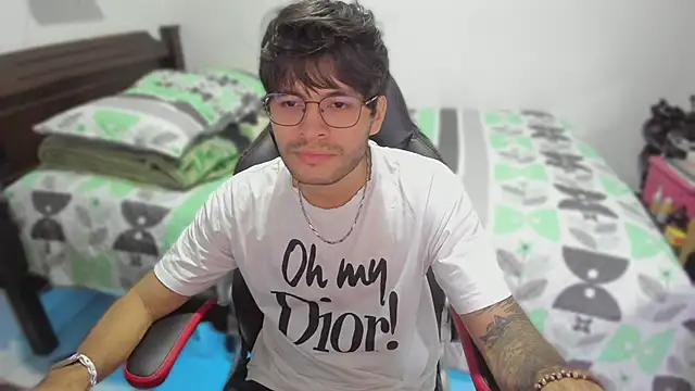 justin stark7 online show from 19, 2, 2025