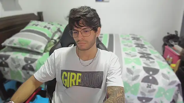 justin stark7 online show from 4, 3, 2025