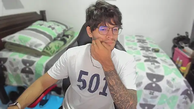 justin stark7 online show from 6, 3, 2025