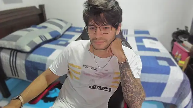 justin stark7 online show from 7, 3, 2025