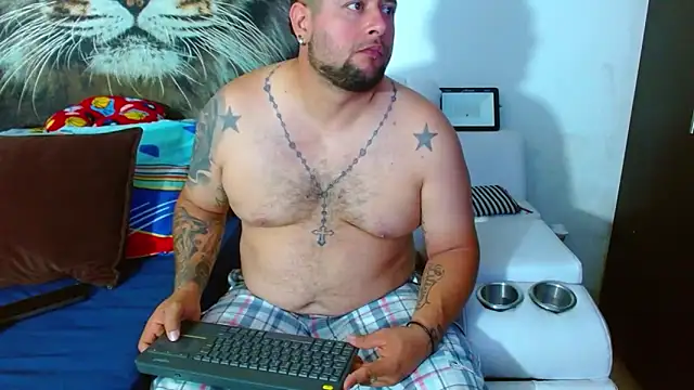 Michaell Myerss  online show from 5, 11, 2025