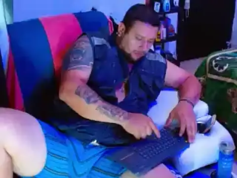 Michaell Myerss  online show from 7, 3, 2025