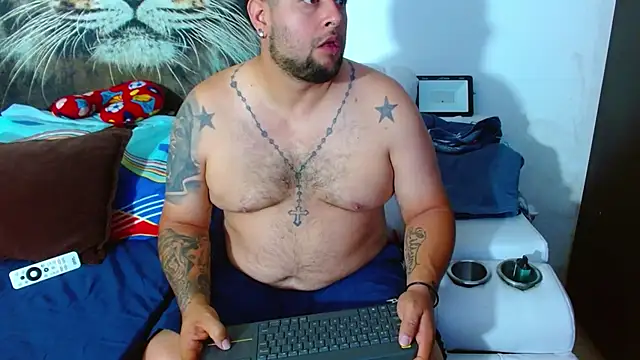 Michaell Myerss  online show from 6, 11, 2025