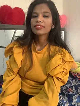 hottiess69 online show from 5, 3, 2025