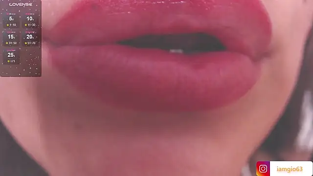 Snapshot of Georgina_1t chatting on 27, 2, 2025 Georgina 1t online show from 27, 2, 2025