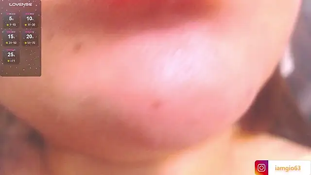 Snapshot of Georgina_1t chatting on 1, 3, 2025 Georgina 1t online show from 1, 3, 2025