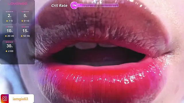 Snapshot of Georgina_1t chatting on 14, 10, 2025 Georgina 1t online show from 14, 10, 2025