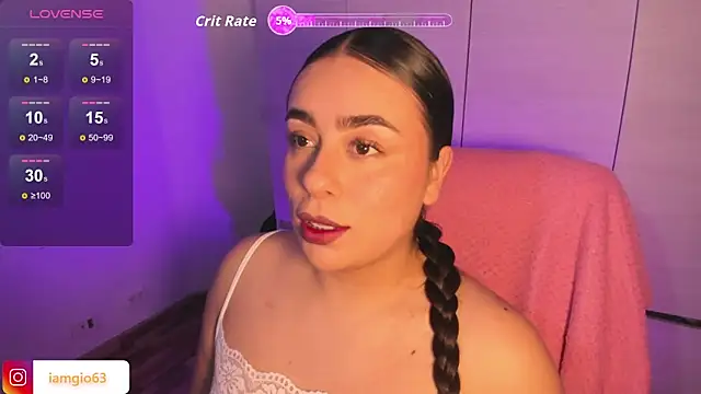 Snapshot of Georgina_1t chatting on 2, 10, 2025 Georgina 1t online show from 2, 10, 2025