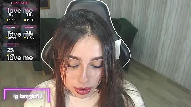 Snapshot of Georgina_1t chatting on 22, 3, 2025 Georgina 1t online show from 22, 3, 2025