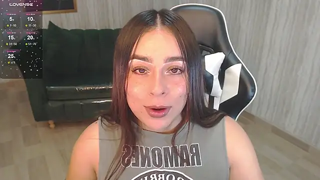 Snapshot of Georgina_1t chatting on 20, 3, 2025 Georgina 1t online show from 20, 3, 2025