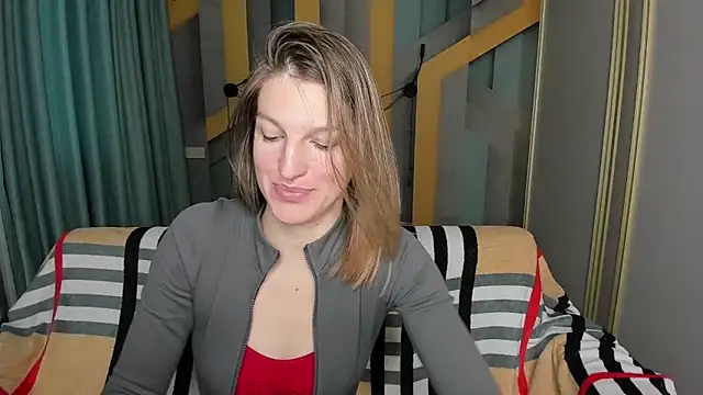 EmilyWalkeri online show from 24, 10, 2025