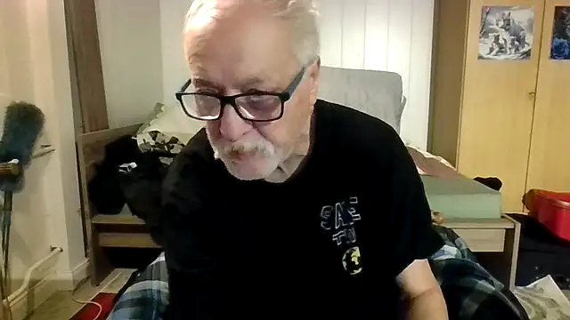 Snapshot of Sammy1660 chatting on 3, 11, 2025 Sammy1660 online show from 3, 11, 2025