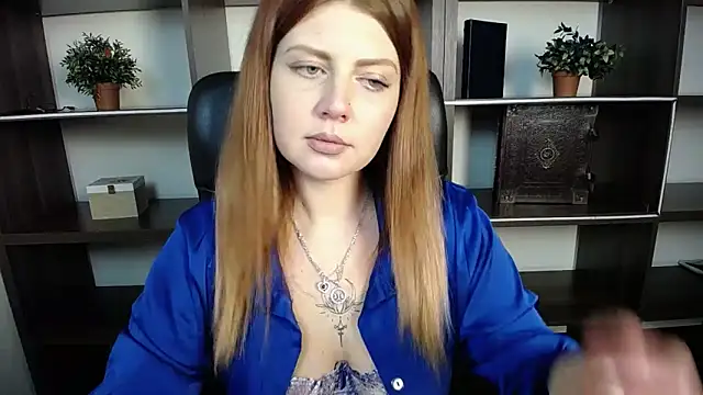 Lizzy Love online show from 22, 3, 2025