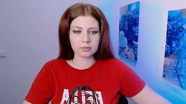 Lizzy Love online show from 12, 11, 2025