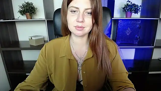 Lizzy Love online show from 14, 3, 2025